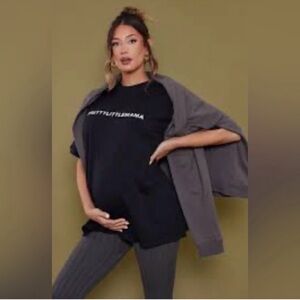 PrettyLittleThing Logo Tshirt